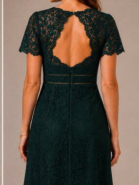 NWT Mikael Aghal Hunter Green Lace Sheath Dress Size 12 Keyhole Back Cocktail